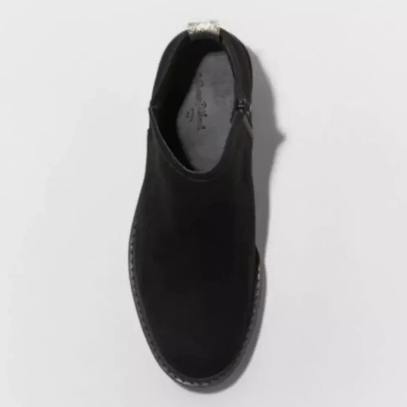 Universal Thread Taci Suede Boots with Memory Foam Insole, Color Black Size 11 - Picture 5 of 16